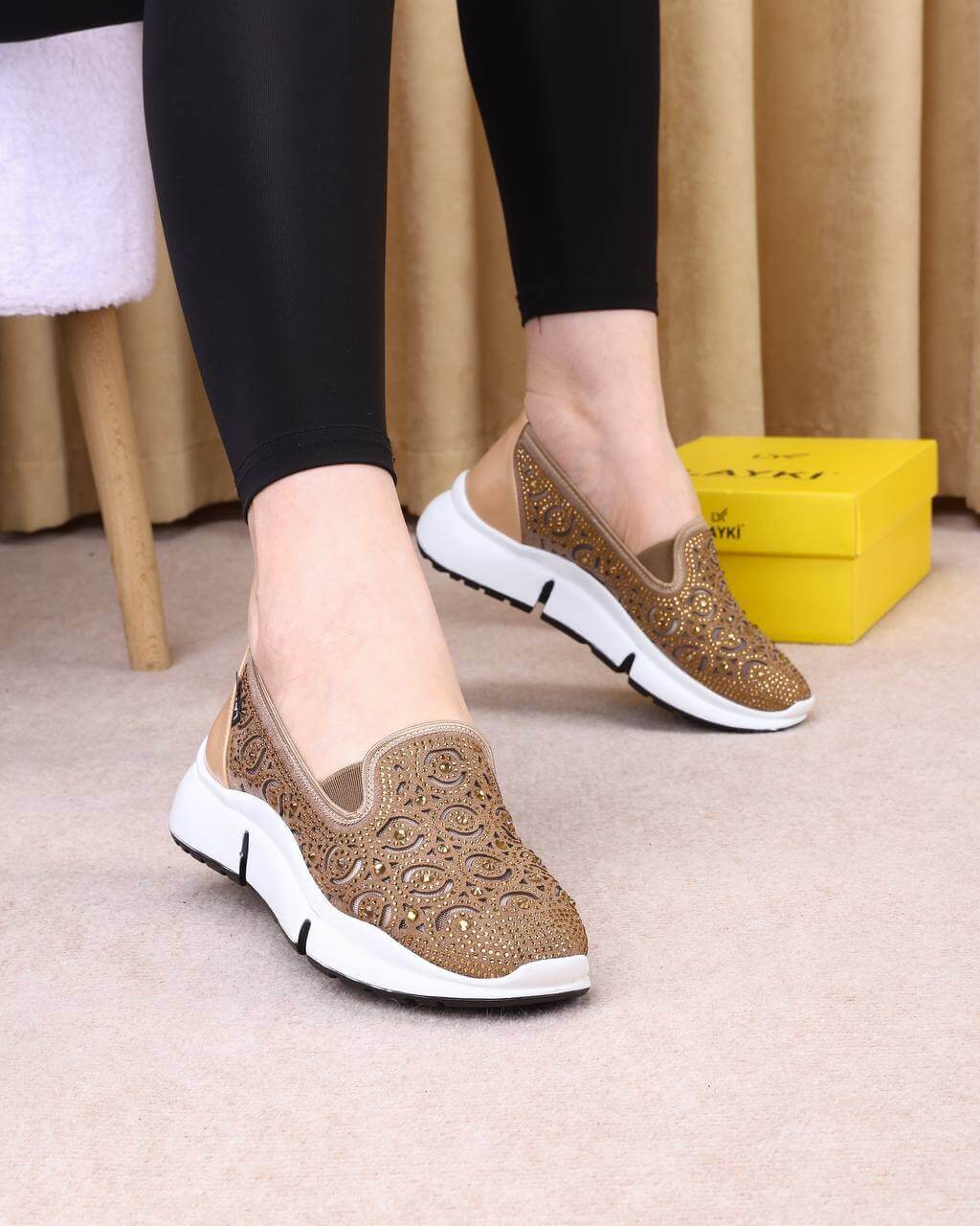 Walker Pro Hybrid Ballet Flats