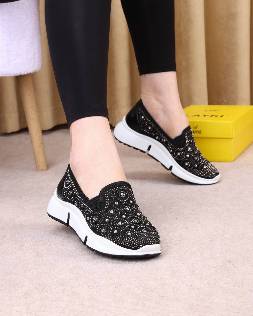 Walker Pro Hybrid Ballet Flats