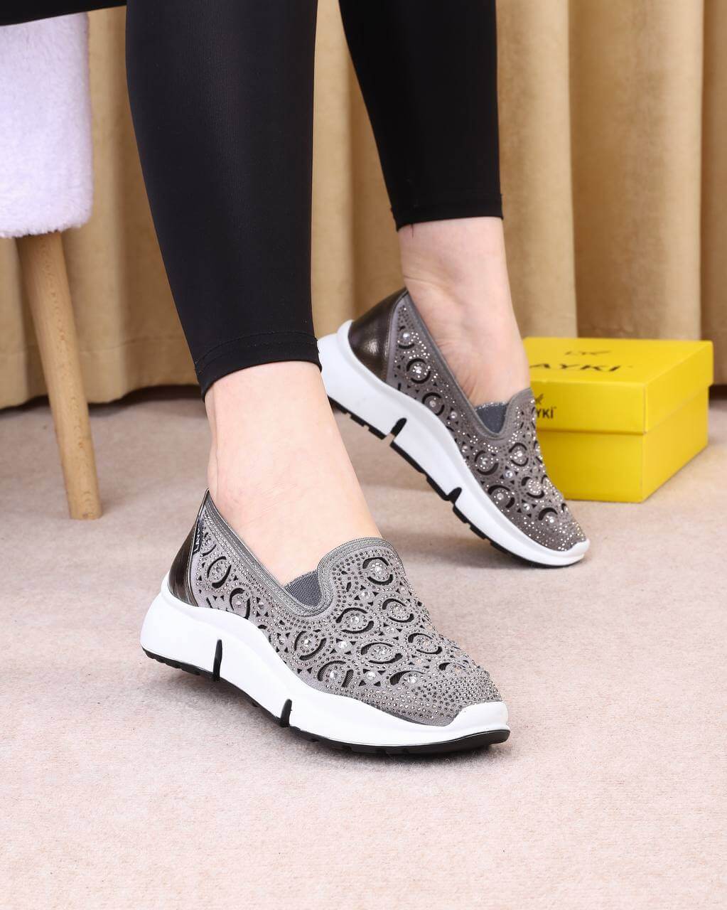 Walker Pro Hybrid Ballet Flats