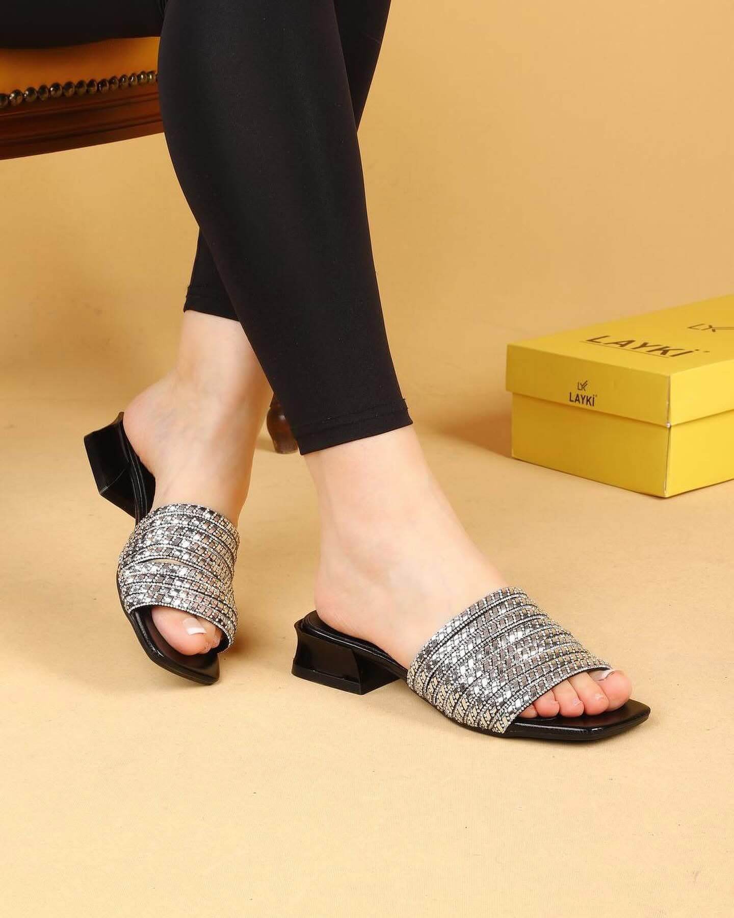 Soft heel Layki sandals