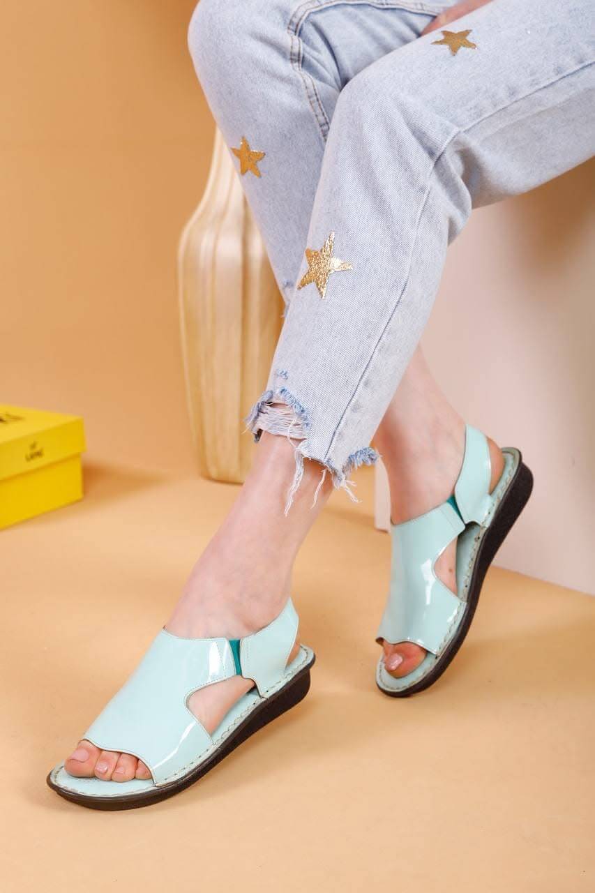 Comfortable women's sandals